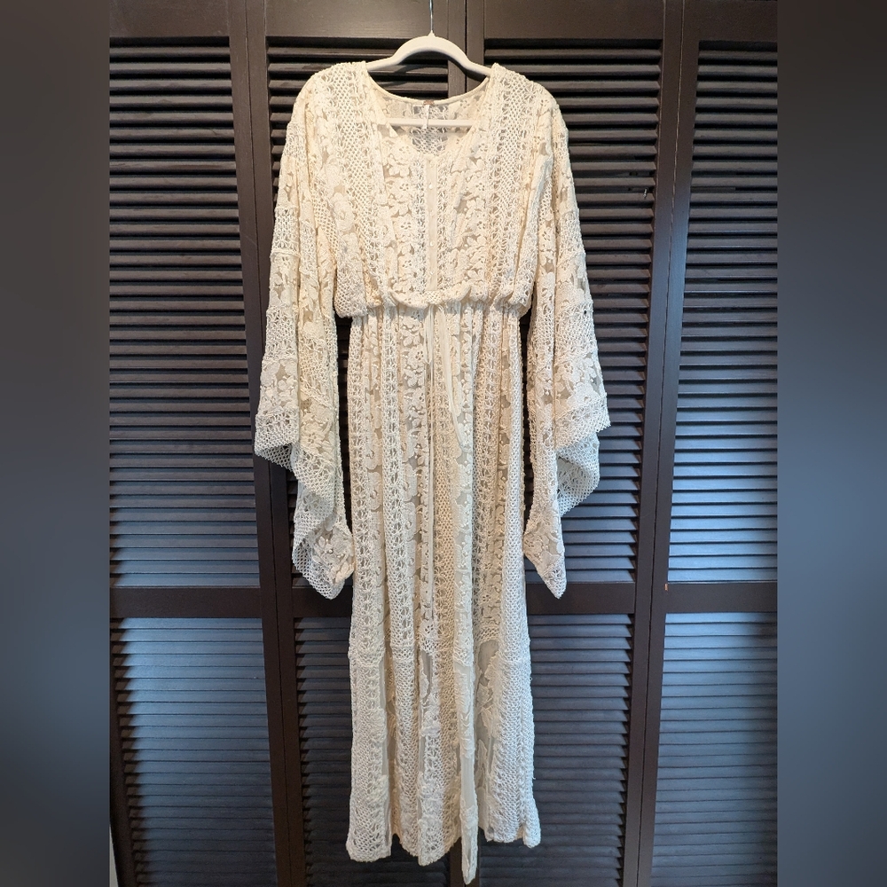 ✨RARE✨ NWOT Free People Vintage Lace Maxi Dress